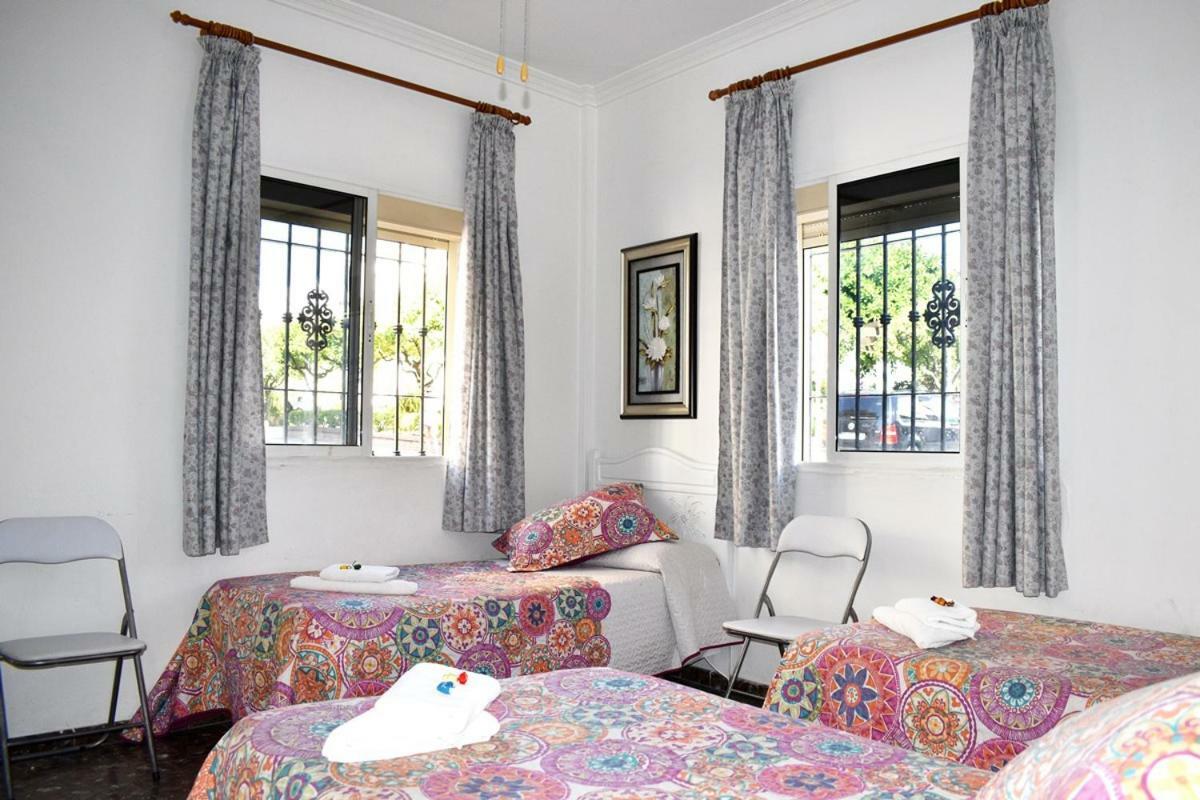 Hostal Sol Y Mar Nerja Exterior photo